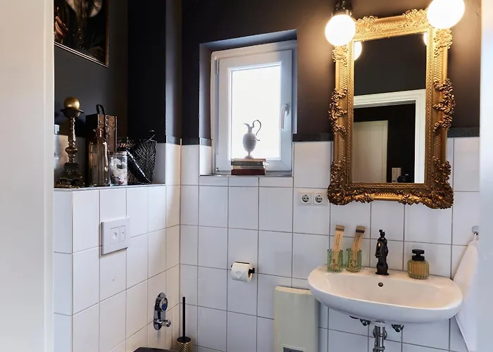Little Wizard Apartment Hamburg - Bis 4 Personen - 44 Qm - Kueche - Smart Tv - Kostenloser Parkplatz *