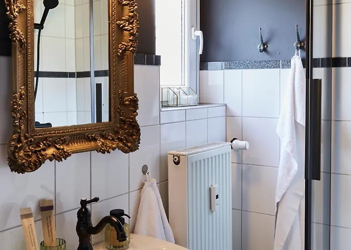 Little Wizard Apartment Hamburg - Bis 4 Personen - 44 Qm - Kueche - Smart Tv - Kostenloser Parkplatz